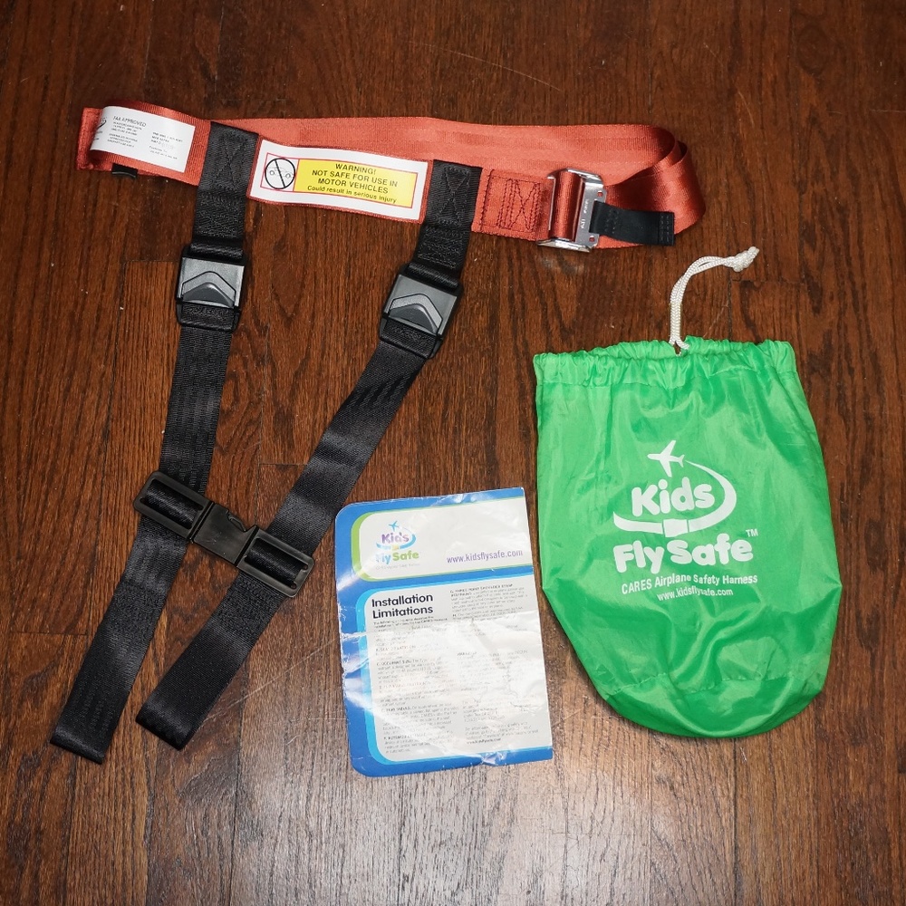 CARES Kids Fly Safe Airplane Safety Harness